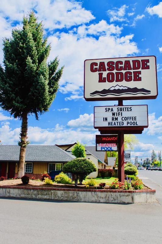 Cascade Lodge